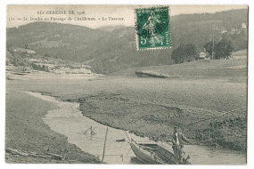Sécheresse de 1906. 152. - Le Doubs au Passage de Chaillexon. - Le Passeur. © Région Bourgogne-Franche-Comté, Inventaire du patrimoine