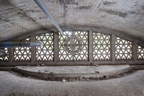 Vue de face de la claustra depuis les combles. © Région Bourgogne-Franche-Comté, Inventaire du patrimoine