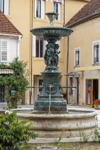 fontaine © Région Bourgogne-Franche-Comté, Inventaire du patrimoine