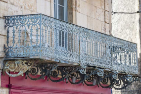 balcon garde-corps de balcon immeuble © Région Bourgogne-Franche-Comté, Inventaire du patrimoine
