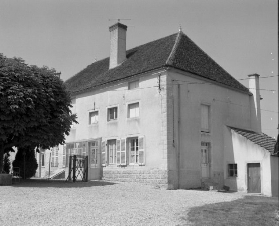 Bâtiment d'habitation. © Région Bourgogne-Franche-Comté, Inventaire du patrimoine