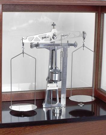 balance de précision © Région Bourgogne-Franche-Comté, Inventaire du patrimoine