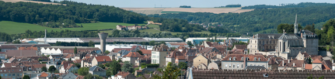 Vue panoramique. De gauche à droite : l'usine et la chapelle. © Région Bourgogne-Franche-Comté, Inventaire du patrimoine