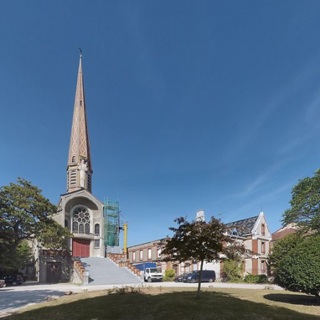 L'église du Christ-Roi et son presbytère. © Région Bourgogne-Franche-Comté, Inventaire du patrimoine