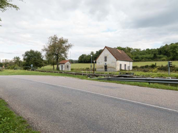 Vue d'ensemble du site d'écluse. © Région Bourgogne-Franche-Comté, Inventaire du patrimoine