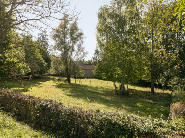 Vue d'ensemble du site. © Région Bourgogne-Franche-Comté, Inventaire du patrimoine