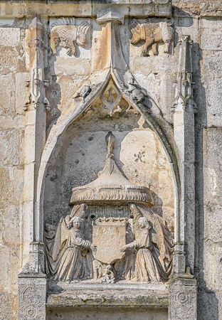 fortification d'agglomération porte de ville groupe sculpté © Région Bourgogne-Franche-Comté, Inventaire du patrimoine