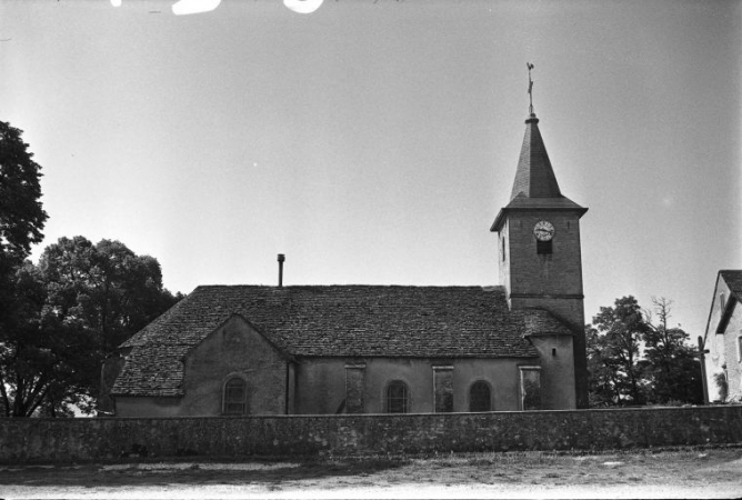 Façade latérale gauche. © Région Bourgogne-Franche-Comté, Inventaire du patrimoine