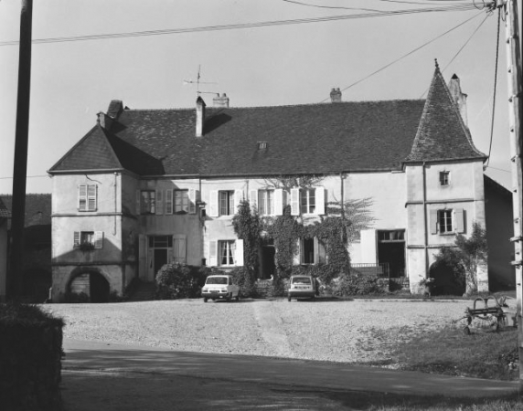 Façade antérieure. © Région Bourgogne-Franche-Comté, Inventaire du patrimoine