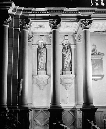 Statues n° 1 et 2, saint Marcellin et saint Jean. © Région Bourgogne-Franche-Comté, Inventaire du patrimoine