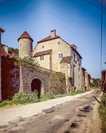 Vue générale de trois-quarts gauche. © Région Bourgogne-Franche-Comté, Inventaire du patrimoine