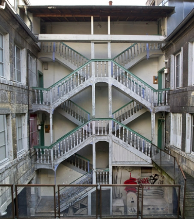Maison : vue d'ensemble de l'escalier à cage ouverte. © Région Bourgogne-Franche-Comté, Inventaire du Patrimoine