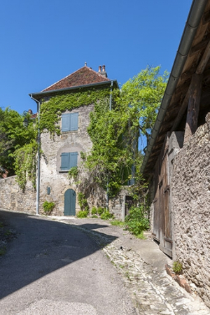 Façade latérale donnant sur la rue d'Enfer. © Région Bourgogne-Franche-Comté, Inventaire du patrimoine