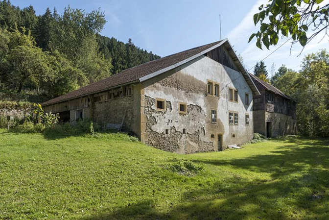 Moulin (à gauche) et scierie (à droite) : façades nord et ouest. © Région Bourgogne-Franche-Comté, Inventaire du patrimoine