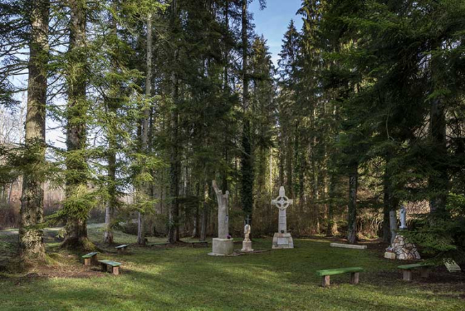 sanctuaire de plein air © Région Bourgogne-Franche-Comté, Inventaire du patrimoine