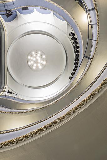 Plafond de la salle du théâtre de Beaune (21) © phot. P.-M. Barbe-Richaud / Région Bourgogne-Franche-Comté – Inventaire du patrimoine, 2022