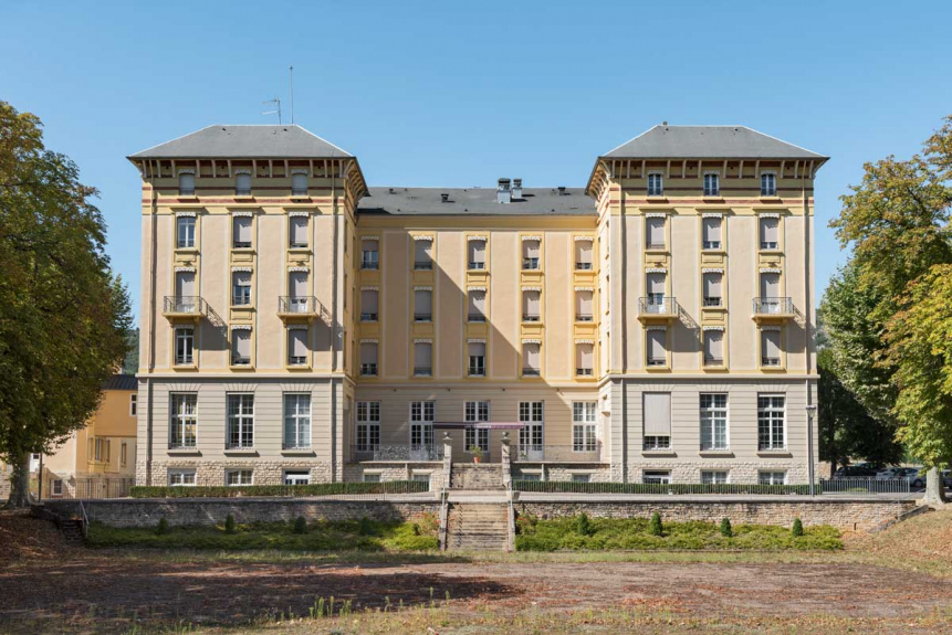 Ancien Grand Hôtel des Bains de Santenay (21) © phot. P.-M. Barbe-Richaud, Région Bourgogne-Franche-Comté, Inventaire du patrimoine, 2019