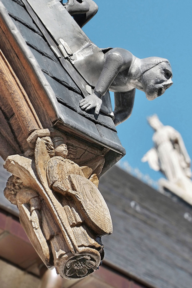 Décor de toiture, Hôtel-Dieu de Beaune (21) © phot. T. Kuntz, Région Bourgogne-Franche-Comté, Inventaire du patrimoine, 2010
