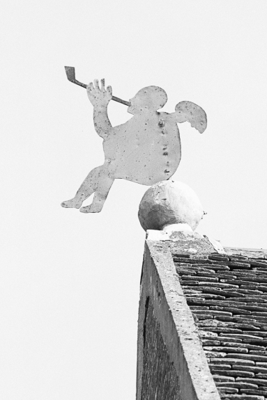 Ferme à Chivres (21) © phot. M. Rosso, Région Bourgogne-Franche-Comté, Inventaire du patrimoine, 1985