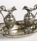 Burettes et bassin à burettes en argent de l'Hôtel-Dieu de Cluny (71) © phot. M. Thierry, Région Bourgogne-Franche-Comté, inventaire du patrimoine, 2004