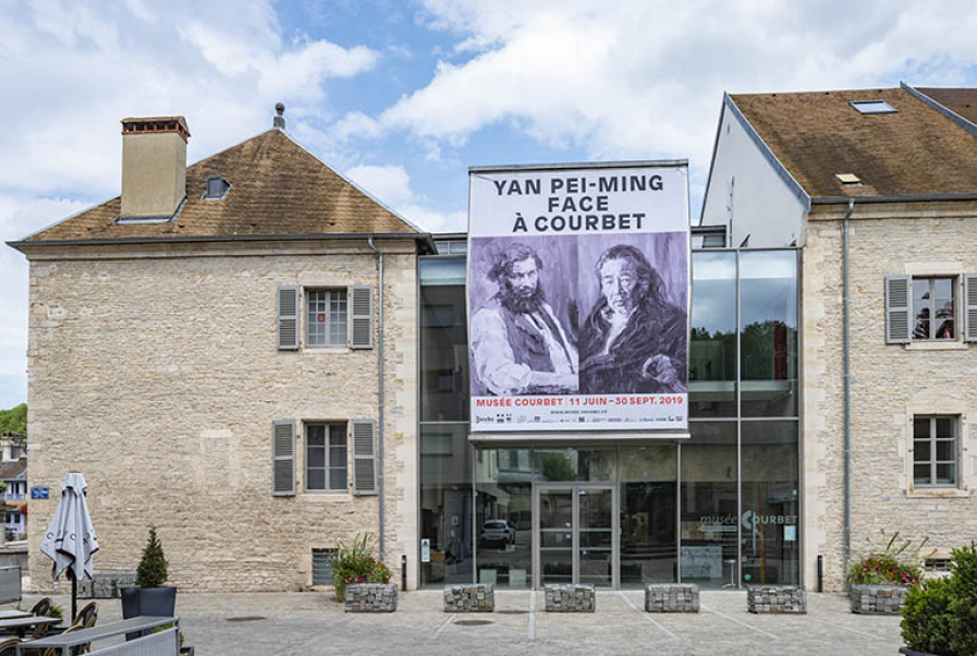 Ornans (25) : entrée du musée Courbet © phot. J. Mongreville / Région Bourgogne-Franche-Comté, Inventaire du patrimoine, 2019