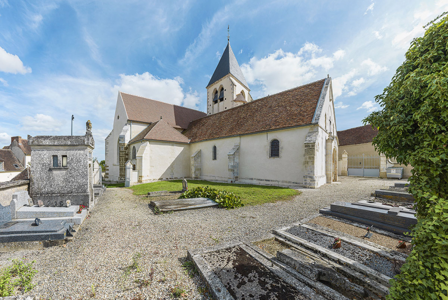 Vue d'ensemble depuis le cimetière © phot. T. Kuntz / Région Bourgogne-Franche-Comté, Inventaire du patrimoine, 2024