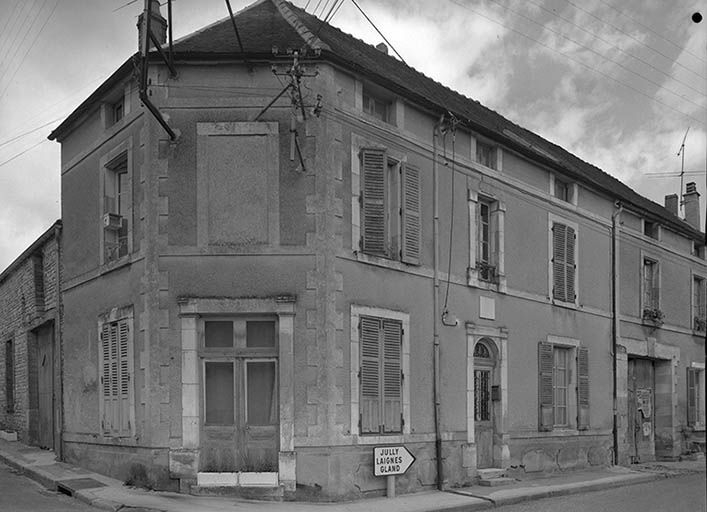  maison © Michel Thierry / Région Bourgogne-Franche-Comté, Inventaire du patrimoine - 1974