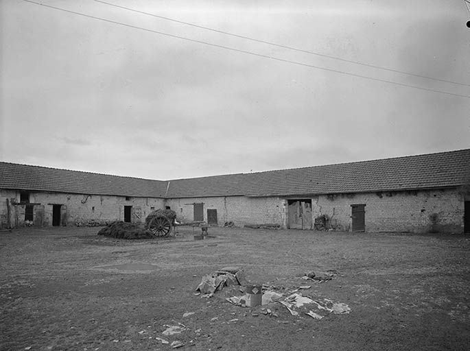  ferme © Michel Thierry / Région Bourgogne-Franche-Comté, Inventaire du patrimoine - 1974