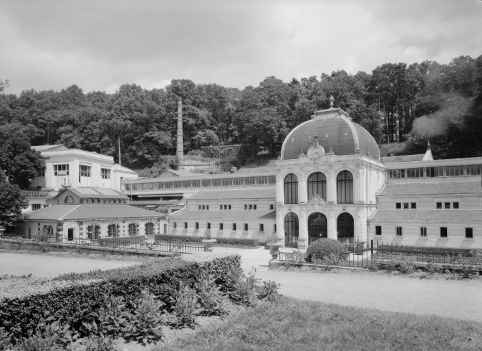 Vue d'ensemble prise du sud-ouest. © Jean-Luc Duthu / Région Bourgogne-Franche-Comté, Inventaire du patrimoine - 1977 Vue d'ensemble prise du sud-ouest. © Jean-Luc Duthu / Région Bourgogne-Franche-Comté, Inventaire du patrimoine - 1977