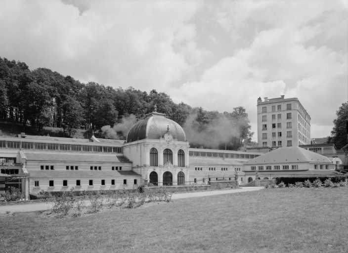 Vue d'ensemble prise du nord-ouest. © Jean-Luc Duthu / Région Bourgogne-Franche-Comté, Inventaire du patrimoine - 1977 Vue d'ensemble prise du nord-ouest. © Jean-Luc Duthu / Région Bourgogne-Franche-Comté, Inventaire du patrimoine - 1977