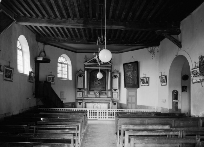 Vue d'ensemble prise de l'entrée (photo prise en 1978). © Michel Thierry / Région Bourgogne-Franche-Comté, Inventaire du patrimoine - 1978