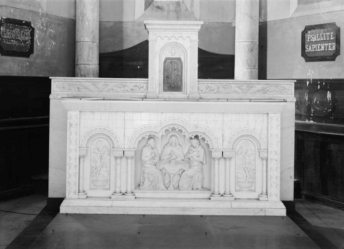 Vue d'ensemble du maître-autel. © Michel Thierry / Région Bourgogne-Franche-Comté, Inventaire du patrimoine - 1978