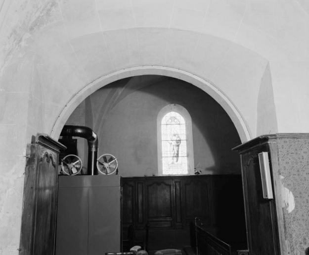 Revers de l'arcade de la chapelle. © Michel Rosso / Région Bourgogne-Franche-Comté, Inventaire du patrimoine - 1978