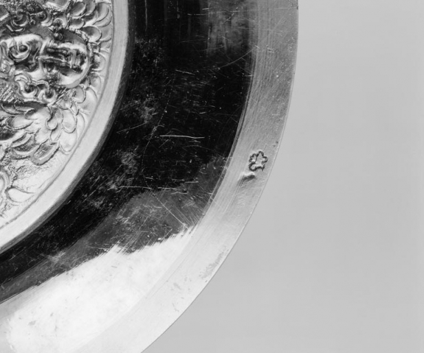 Détail des poinçons. © Michel Rosso / Région Bourgogne-Franche-Comté, Inventaire du patrimoine - 1978