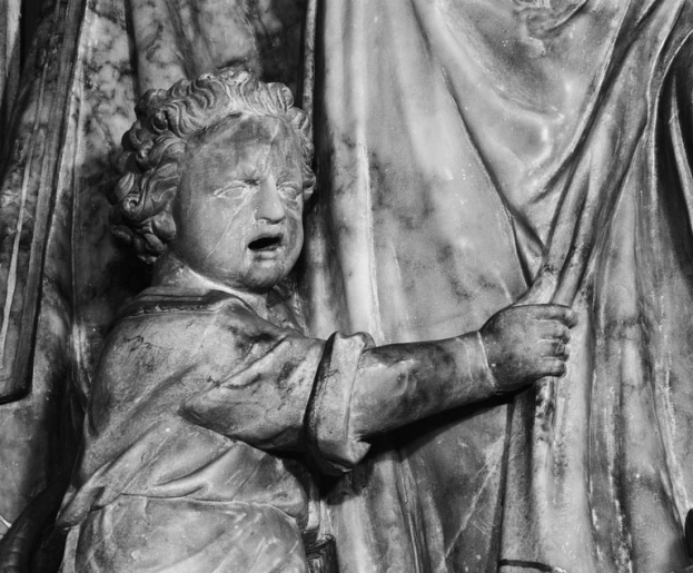 Détail du jeune garçon. © Michel Rosso / Région Bourgogne-Franche-Comté, Inventaire du patrimoine - 1979