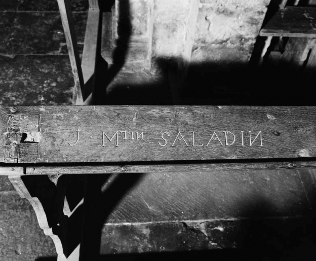Détail d'une inscription. © Michel Thierry / Région Bourgogne-Franche-Comté, Inventaire du patrimoine - 1979 Détail d'une inscription. © Michel Thierry / Région Bourgogne-Franche-Comté, Inventaire du patrimoine - 1979