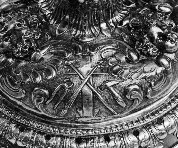 Détail du pied. © Jean-Luc Duthu / Région Bourgogne-Franche-Comté, Inventaire du patrimoine - 1979