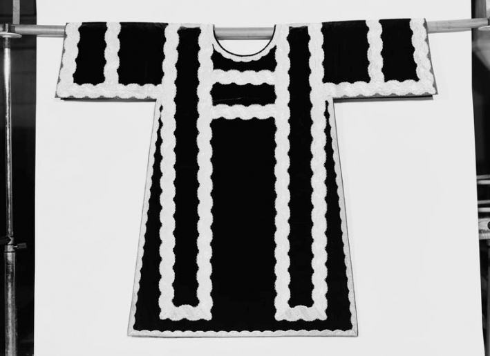 Dalmatique, vue d'ensemble. © Michel Thierry / Région Bourgogne-Franche-Comté, Inventaire du patrimoine - 1979