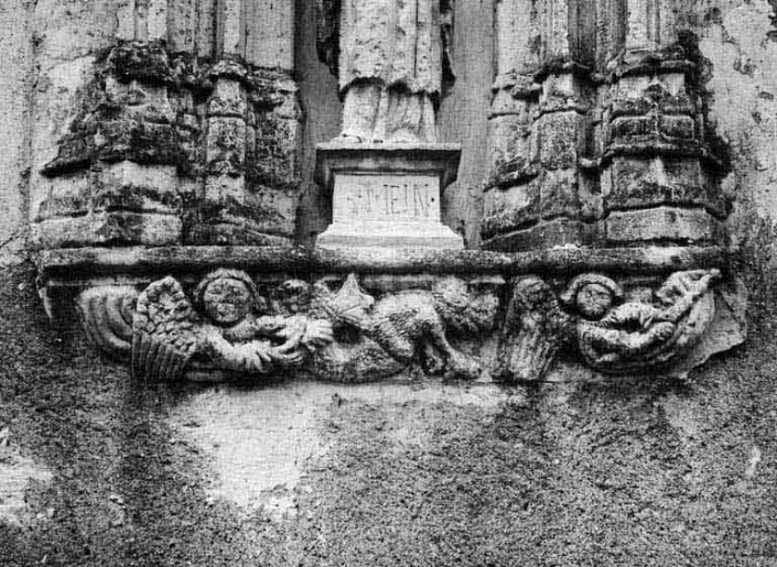 Détail de la partie inférieure de la niche. © Michel Thierry / Région Bourgogne-Franche-Comté, Inventaire du patrimoine - 1979