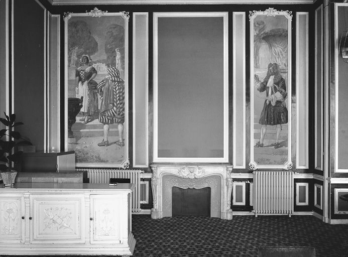 Casino, la salle de jeux. © Jean-Luc Duthu / Région Bourgogne-Franche-Comté, Inventaire du patrimoine - 1984 Casino, la salle de jeux. © Jean-Luc Duthu / Région Bourgogne-Franche-Comté, Inventaire du patrimoine - 1984