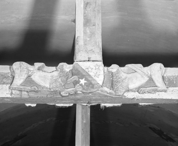 Charpente de la nef, décor du 4ème entrait © Jean-Luc Duthu / Région Bourgogne-Franche-Comté, Inventaire du patrimoine - 1985
