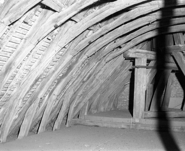 Charpente du comble © Michel Thierry / Région Bourgogne-Franche-Comté, Inventaire du patrimoine - 1985