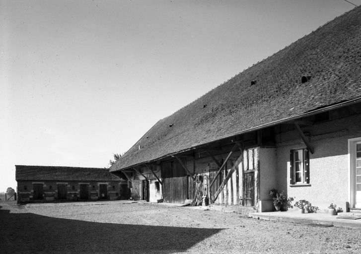 Vue d'ensemble. © Michel Rosso / Région Bourgogne-Franche-Comté, Inventaire du patrimoine - 1985