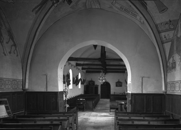 Vue intérieure prise du choeur © Michel Rosso / Région Bourgogne-Franche-Comté, Inventaire du patrimoine - 1986