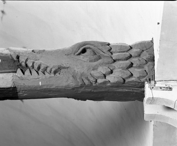 Charpente de la nef, détail du 2e entrait, revers © Michel Thierry / Région Bourgogne-Franche-Comté, Inventaire du patrimoine - 1986