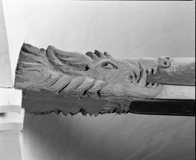 Charpente de la nef, détail du 3e entrait, avers © Michel Thierry / Région Bourgogne-Franche-Comté, Inventaire du patrimoine - 1986