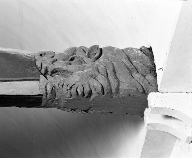 Charpente de la nef, détail du 3e entrait, revers © Michel Thierry / Région Bourgogne-Franche-Comté, Inventaire du patrimoine - 1986