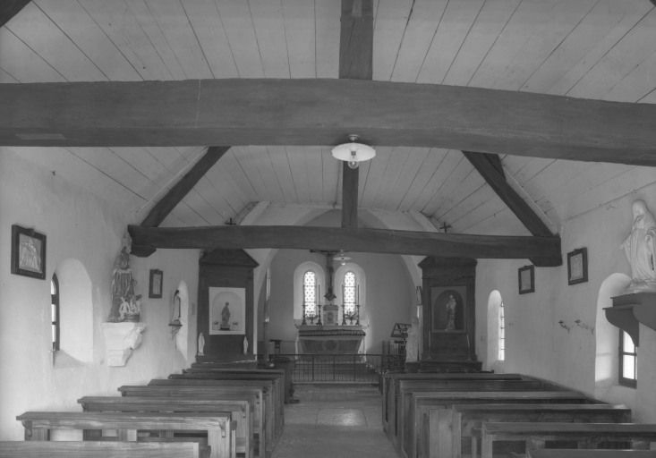 Vue intérieure prise de l'entrée © Michel Thierry / Région Bourgogne-Franche-Comté, Inventaire du patrimoine - 1986