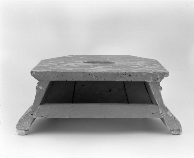 Revers © Jean-Luc Duthu / Région Bourgogne-Franche-Comté, Inventaire du patrimoine - 1986