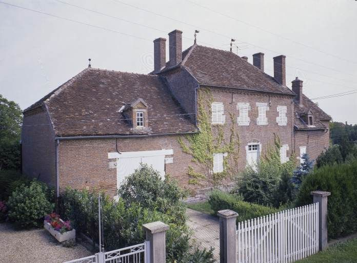 Vue d'ensemble. © Michel Rosso / Région Bourgogne-Franche-Comté, Inventaire du patrimoine - 1986